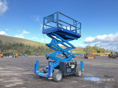 2017 Genie GS2669RT 4x4 Diesel Scissor Lift
