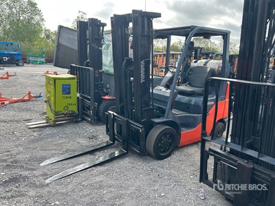 2011 Toyota 8FGCU25 4500 lb Cushion Tire Forklift