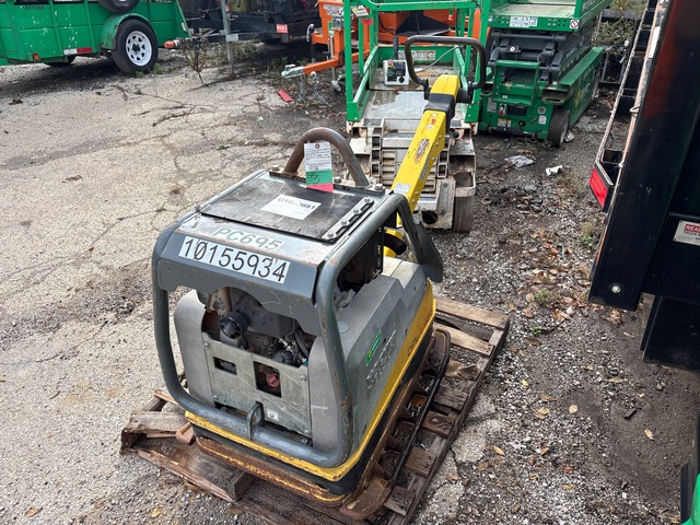 2019 Wacker Neuson DPU 6555He Reversible Vibratory Plate Compactor