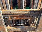 Chassis Lift with Side Shift