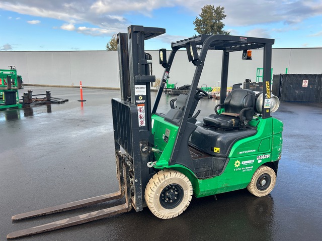 2016 (unverified) Mitsubishi FG18N 3000 lb Pneumatic Tire Forklift