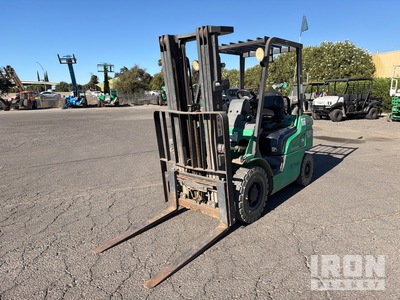 2013 Mitsubishi FG25NGLP Pneumatic Tire Gabelstapler