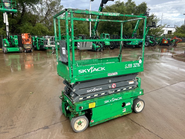 2017 Skyjack SJIII-3219 Electric Scissor Lift