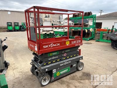 2017 Skyjack SJIII-3219 Electric Scissor Lift