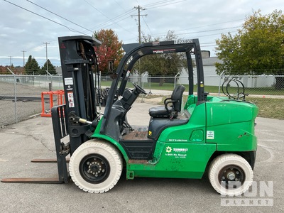 2017 Mitsubishi FG50NGLE 10000 lb 4x2 Gelände-Gabelstapler