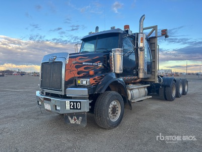 2005 Western Star 4900 8x6 Tri/A Sleeper Truck Tractor