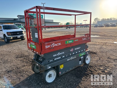 2017 Skyjack SJIII 3220 Electric Scissor Lift