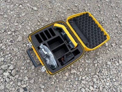 Trimble Multi Battery Adapter