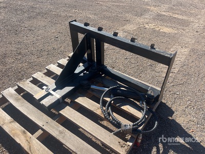 2026 GIYI TP25 1150 mm Skid Steer Tree Shear (Unused)