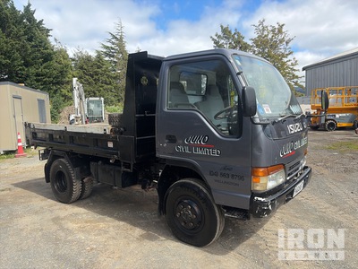 1994 Isuzu NKS66 4x4 S/A Dump Truck