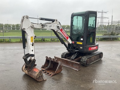 2015 Bobcat E25 Mini Excavator