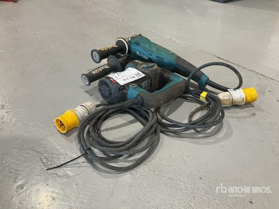Quantity of (2) 2015 Makita HR 2811 F Hand Tools