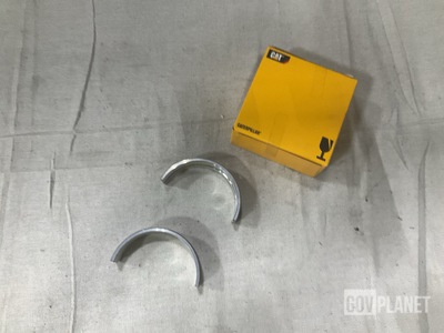 (98) Cat 8N8227 Sleeve Bearings