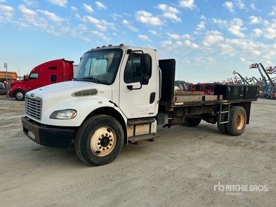 2006 Freightliner M2 106 4x2 Flatbed Truck