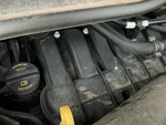 Engine with Oil Leaks