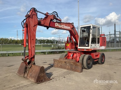 1988 Case POCLAIN 61 P Wheel Excavator