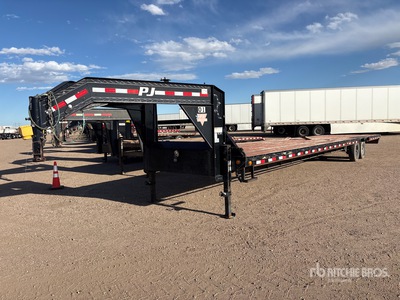 2022 PJ Trailers 40 ft T/A Gooseneck Flatbed Trailer