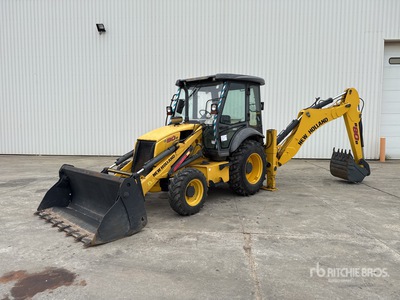 2017 New Holland B80B-SS 4x4 Graaflaadmachine
