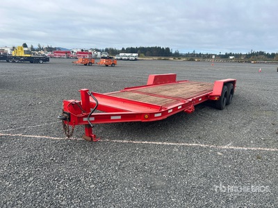 2005 Towmaster 20 ft T/A Przyczepa z pokładem uchylnym