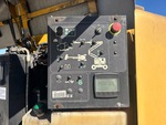 Poste de contrôle inférieur de base with