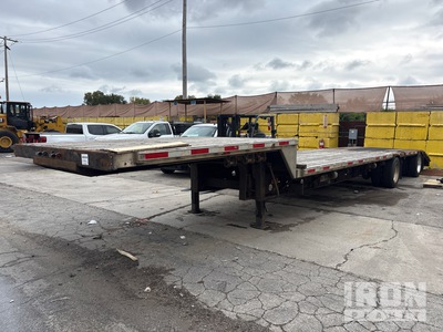 2009 Transcraft DTL-2100 48 ft T/A Spread Axle Step Deck Trailer