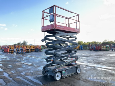 2014 Skyjack SJIII4632 Electric Scissor Lift