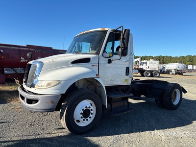 2012 International 4400 4x2 Day Cab Truck Tractor (Inoperable)