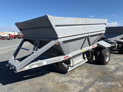 1992 Fruehauf 18 ft S/A Belly Dump Trailer