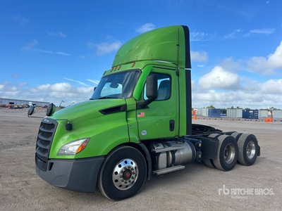 2022 Freightliner Cascadia 116 6x4 Day Cab Truck Tractor