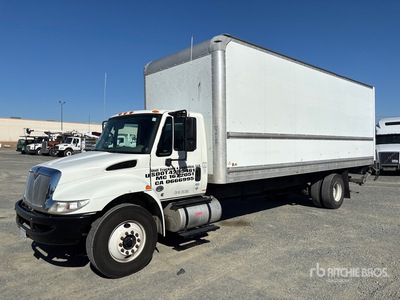 2019 International 4300 4x2 Van Truck