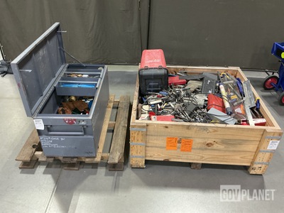 (2) Lots of Assorted Tools