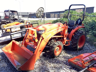 2022 Kubota L3902HST-50 4WD Utility Tractor (Inoperable)