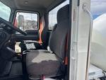 Cab with Seats/armrests