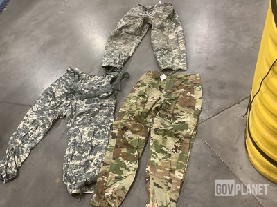 (118) Wet Weather Trousers, (3) Cold Trousers & (2) Cold Weather Trousers