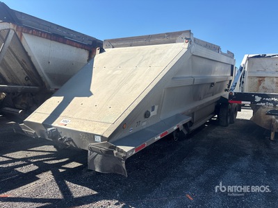2007 Travis 36 ft Tri/A Belly Dump Trailer