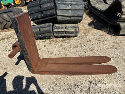 Quantity of (2)   Wheel Loader Tines