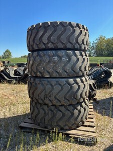Quantity of (4)   23.5-25 Tires
