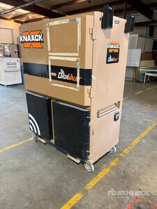 Knaack Data Vault 118-01 Job Site Box