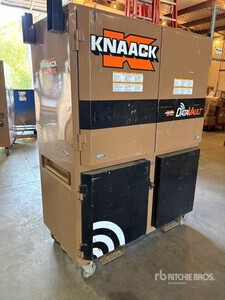 Knaack Data Vault 118-01 Job Site Box