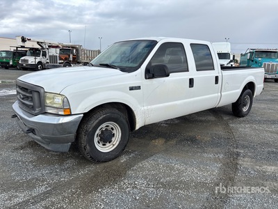 2004 Ford F-250 4x2 Crew Cab Pickup