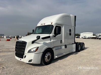 2018 Freightliner Cascadia 126 6x4 Tracteur Routier Couchette