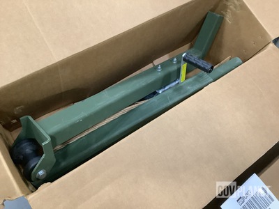 (5) Holden AT-AA-500-750 Davit Pole Assemblies