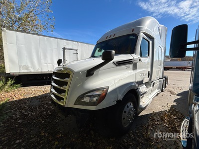 2019 Freightliner Cascadia 126 6x4 Sleeper Truck Tractor (Inoperable)