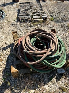 Quantity of 3/4 in Hoses