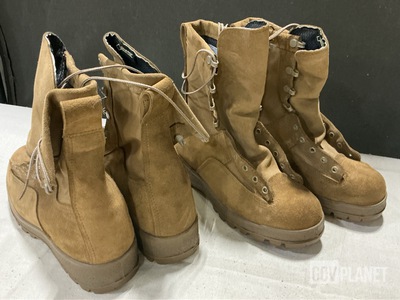 (32) Pairs of Combat Boots