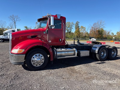 2009 Peterbilt 384 6x4 Sleeper Truck Tractor