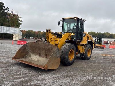 2015 Cat 930K Pala gommata