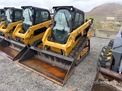 2012 New Holland L230 Chargeuse à direction à glissement