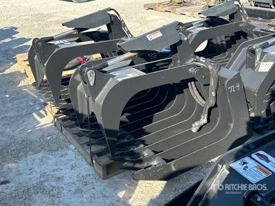 Stout XHD72-4 72 in Brush Grapple Skid Steer Grapple (Unused)