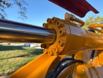 Hydraulics with Bucket Tilt Cylinders